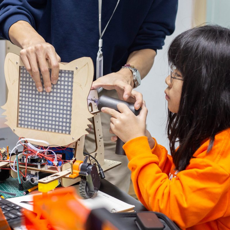 智能服务机器人智造营课程包